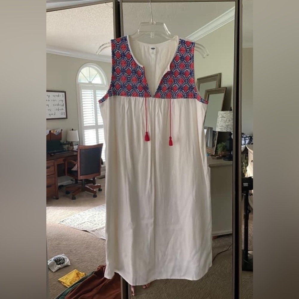 Old Navy dress
